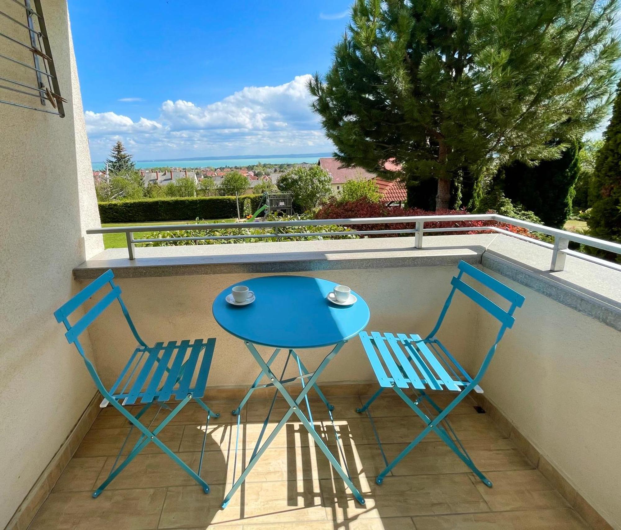 Panorama Apartmanhaz Balatonfured Room photo